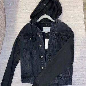 Black Denim Jacket w/ Sweatshirt Sleeves+Hood